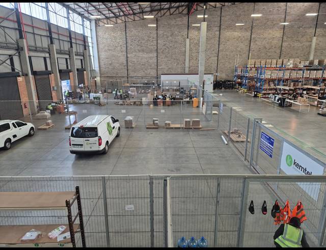 5,623M² WAREHOUSE TO LET IN GOSFORTH PARK